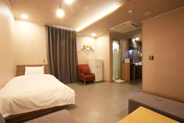 A7 Hotel Suwon Exterior photo